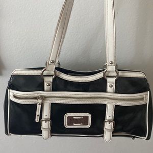 Maxx New York Signature Bag